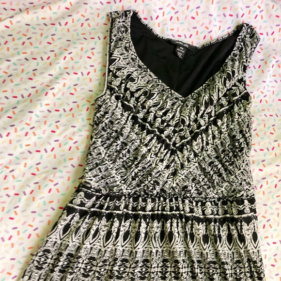 Style & Co. Dresses & Skirts - Beautiful Sleeveless Dress